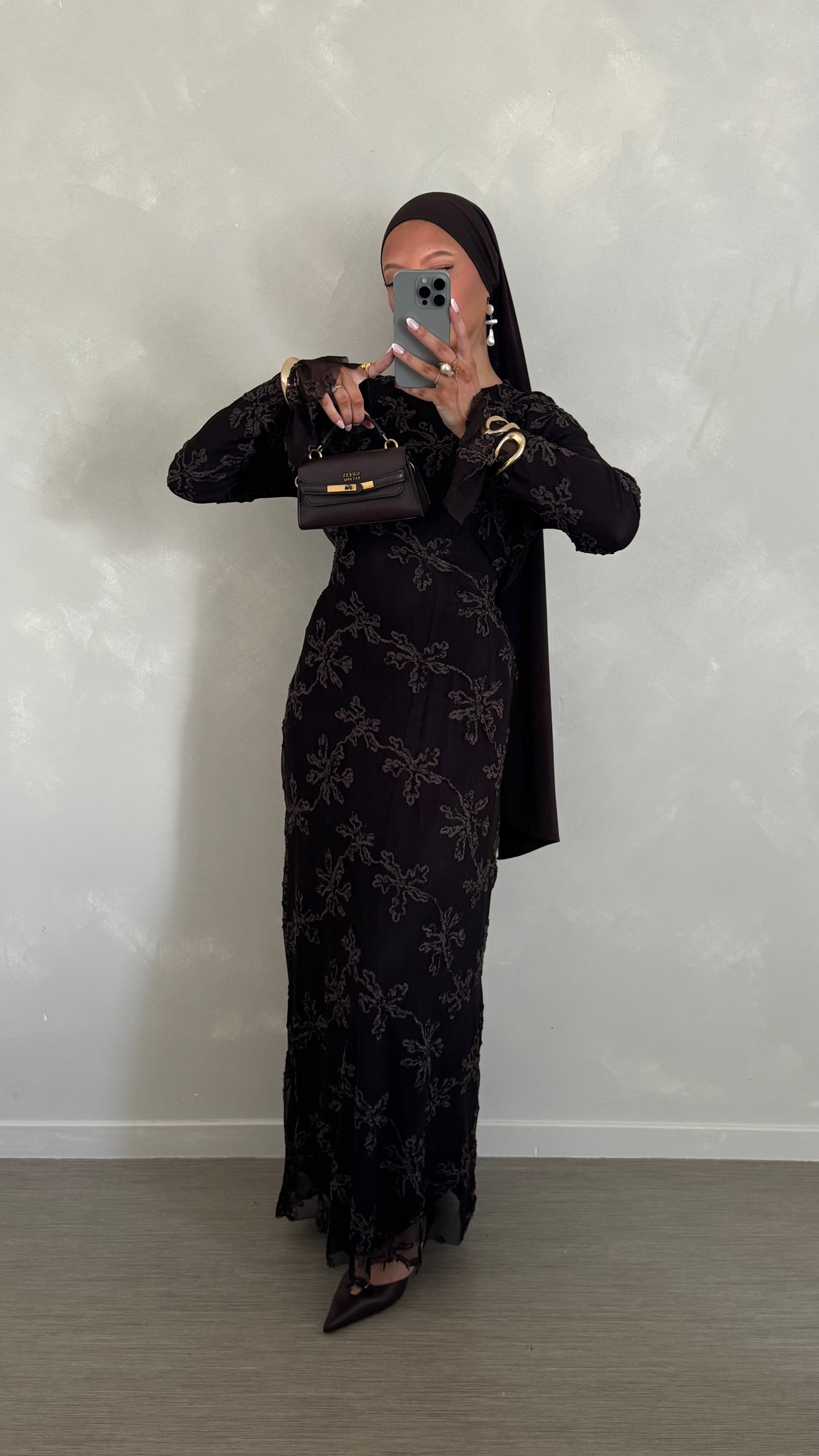 Robe Flora